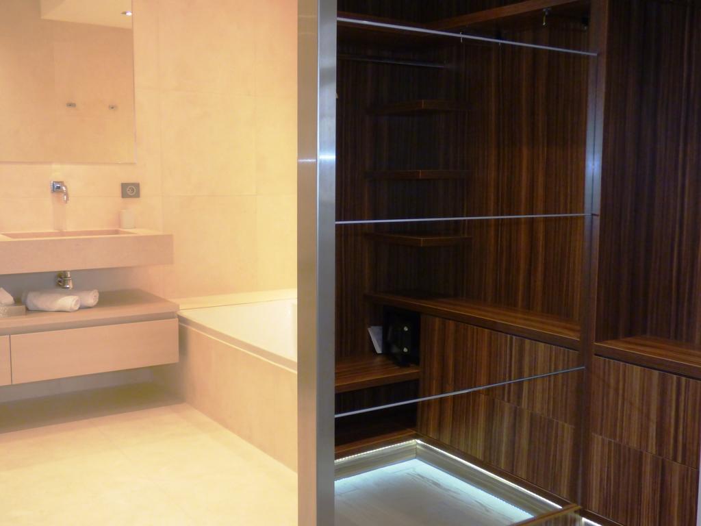 Arthur Properties Croisette Cannes Quarto foto